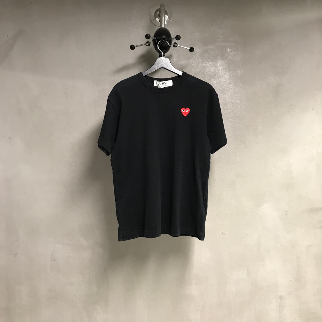 꼼데가르송 와펜 반팔 티셔츠 블랙 XL 상품이미지1