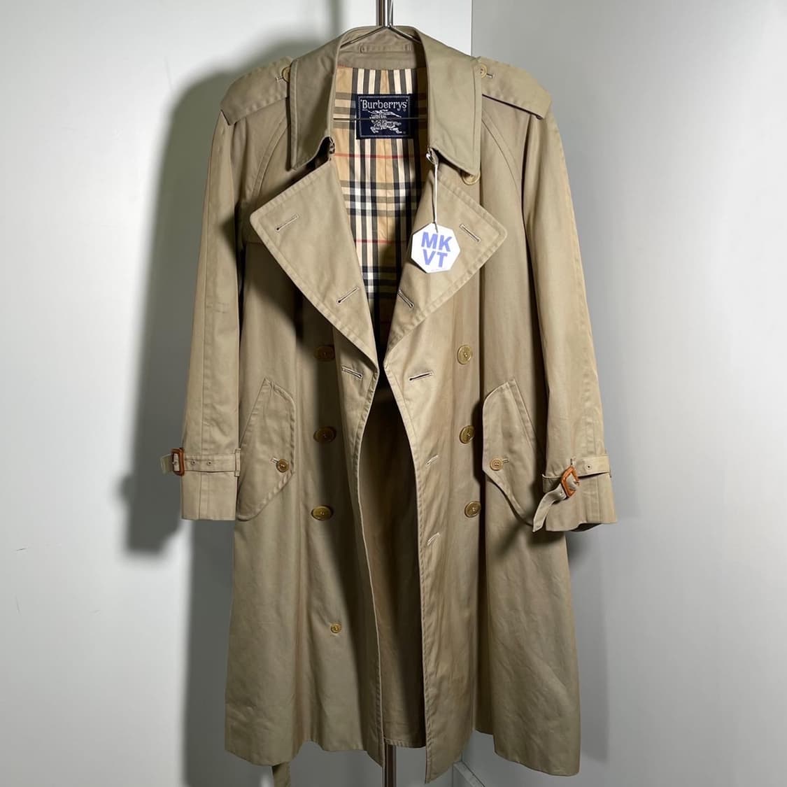 버버리 노바체크 안감 더블 견장 로브 트렌치 코트 상품이미지1