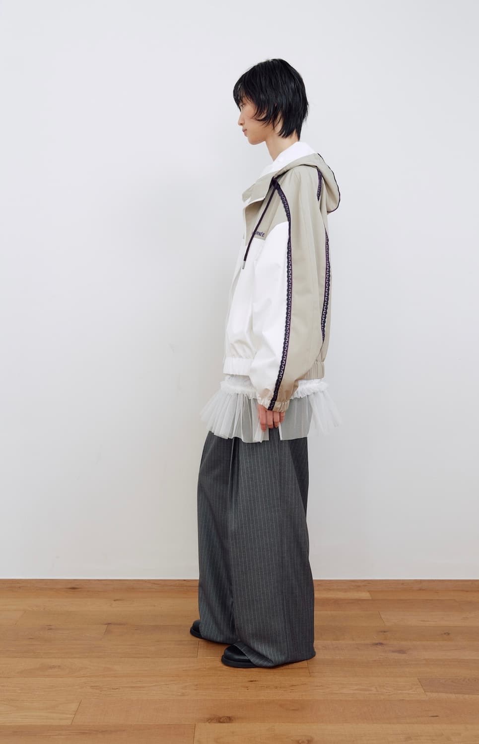 마조네 SHIRRING DETAIL T-SHIRT_WHITE 상품이미지1