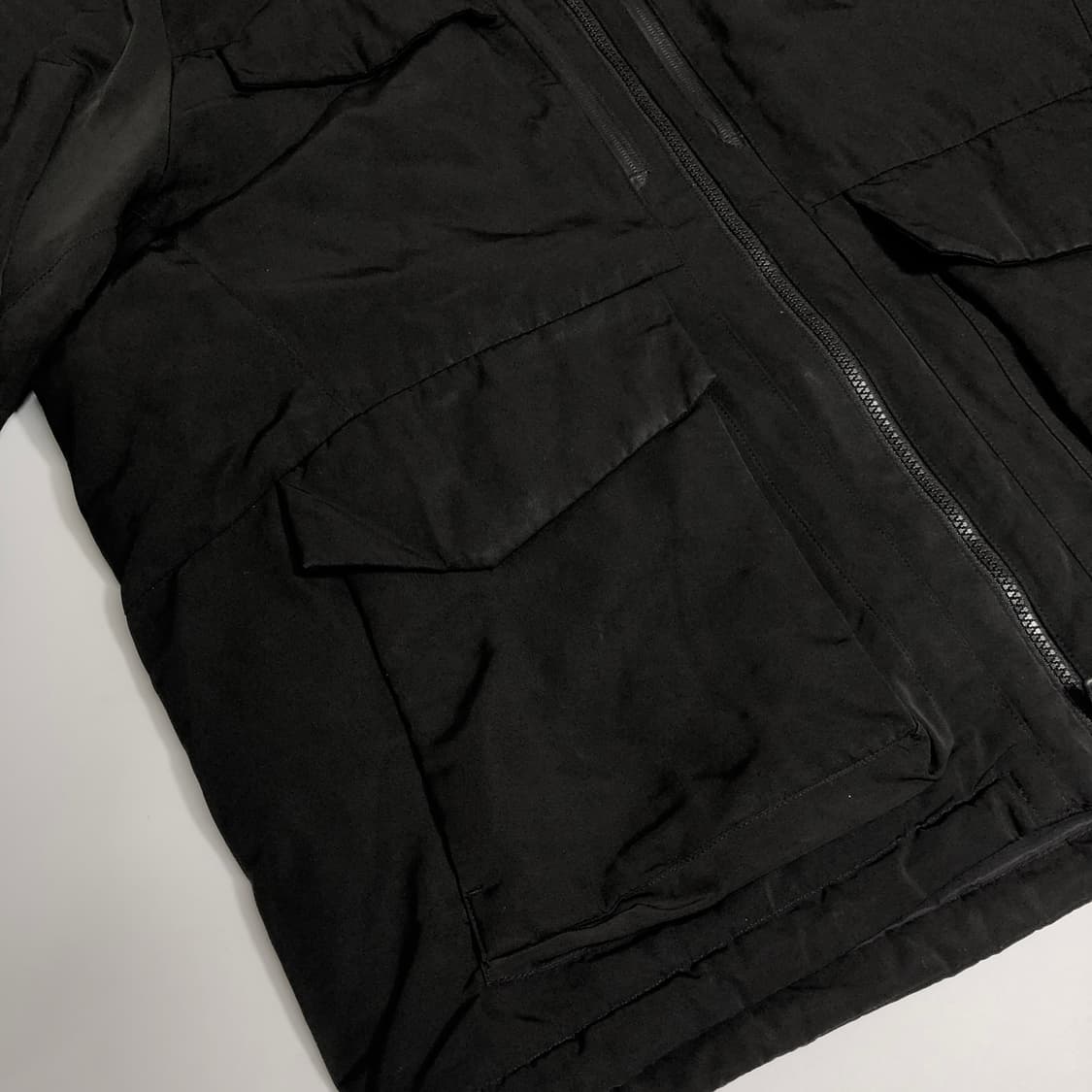 유니클로 화이트마운티어링 점퍼 L 상품이미지4