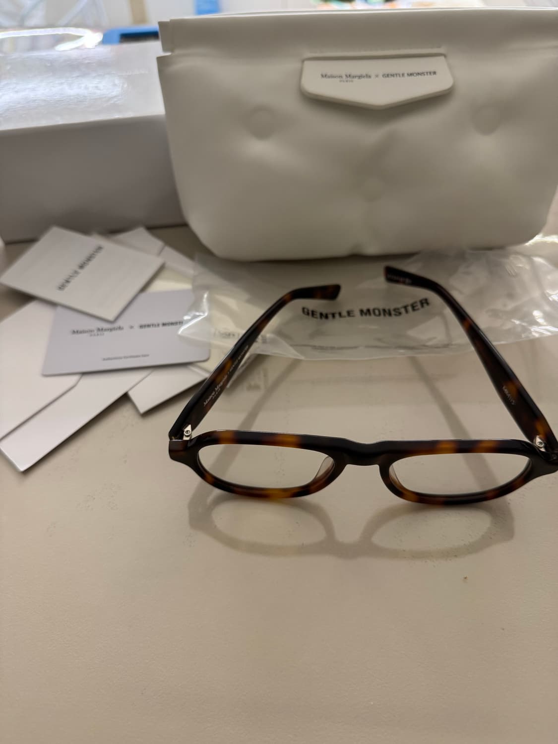 젠틀몬스터 x 메종 마르지엘라 MM113 상품이미지2