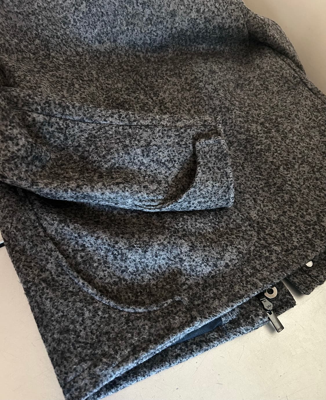 펜디 알파카 봄버 자켓 상품이미지7