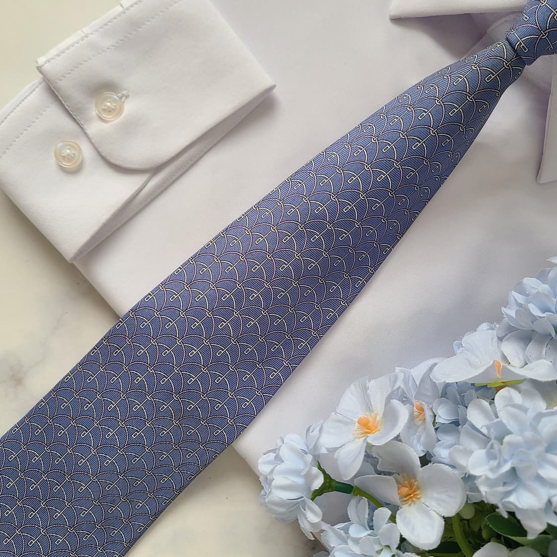 DUNHILL 던힐 실크 블루 로고 패턴 넥타이 9cm A~B등급 G6
 상품이미지4