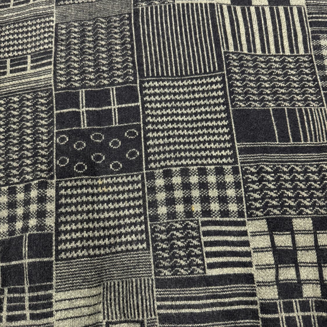 90s 크리스찬 디올 멀티체크 패치워크 니트 네이비 XL 상품이미지6