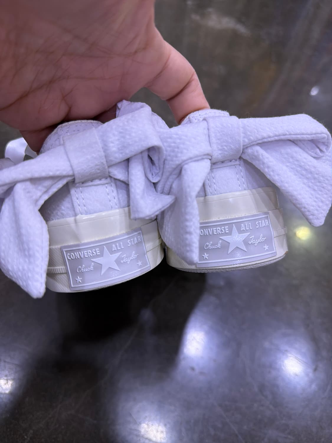 컨버스 올스타 척테일러 70 로우 보우즈 리본 스니커즈 240 상품이미지8