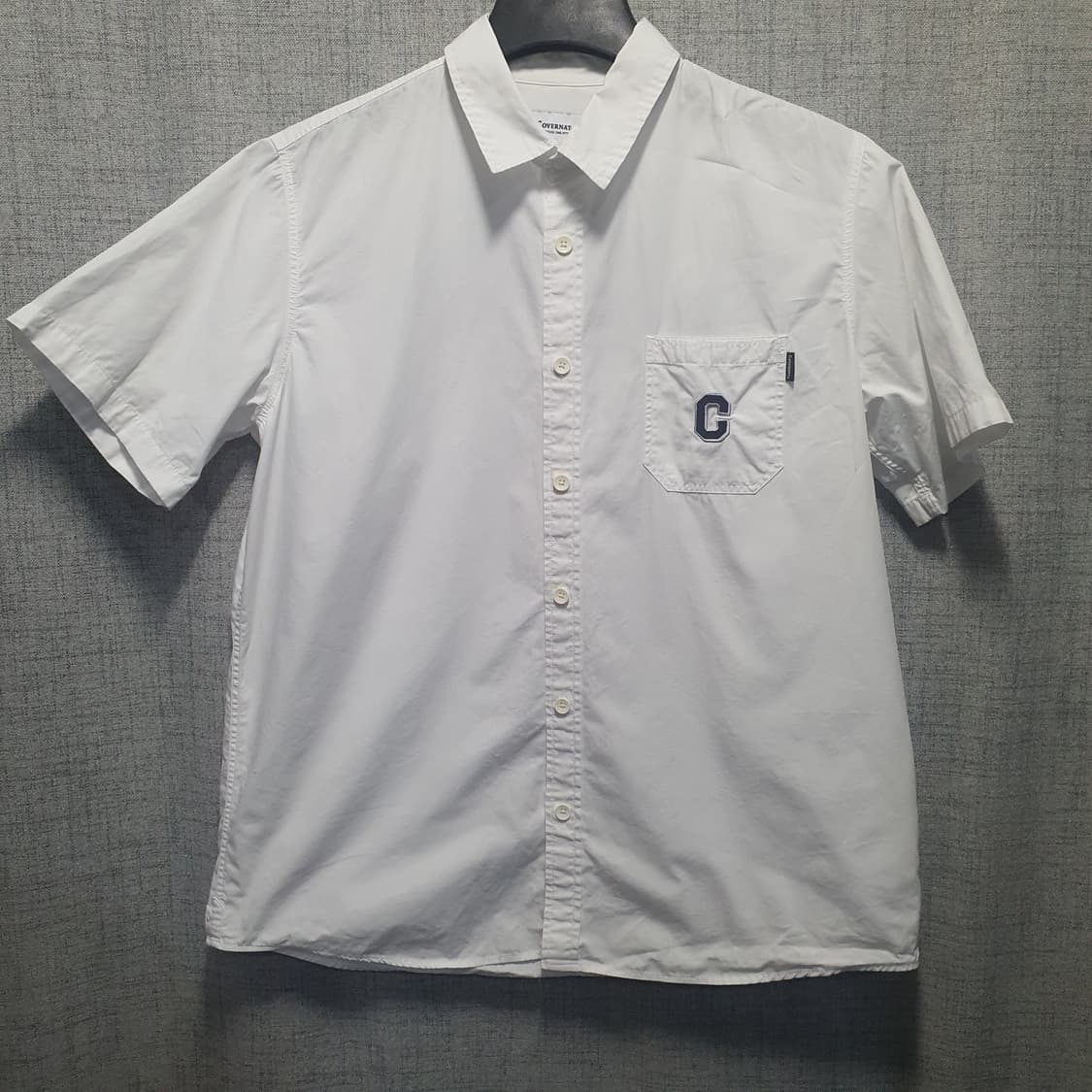 커버낫  C 로고 반팔 셔츠 화이트  상품이미지1