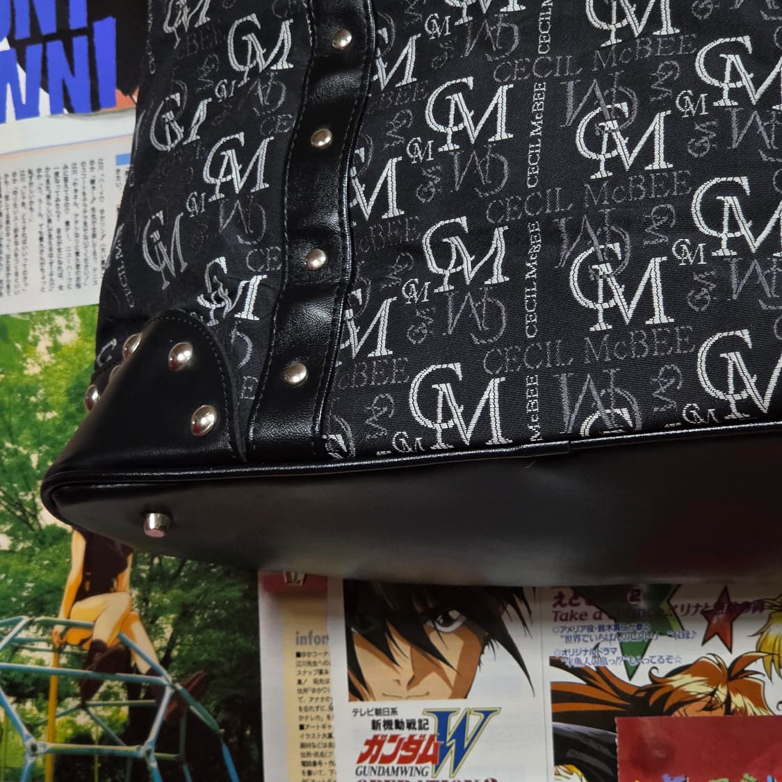 JPN 세실 맥비  모노그램 펑크 갸루 블랙 숄더백 상품이미지6