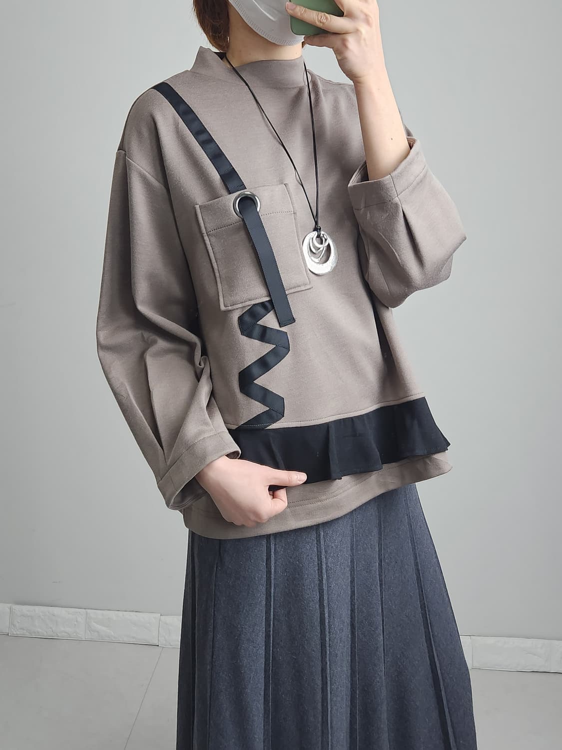 프릴 라인 탑 상품이미지2