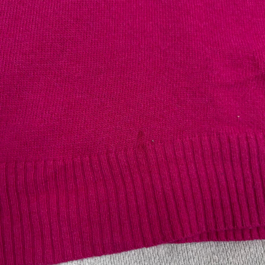 W 95 폴로랄프로렌 스포츠 핑크 브이넥 니트 상품이미지4