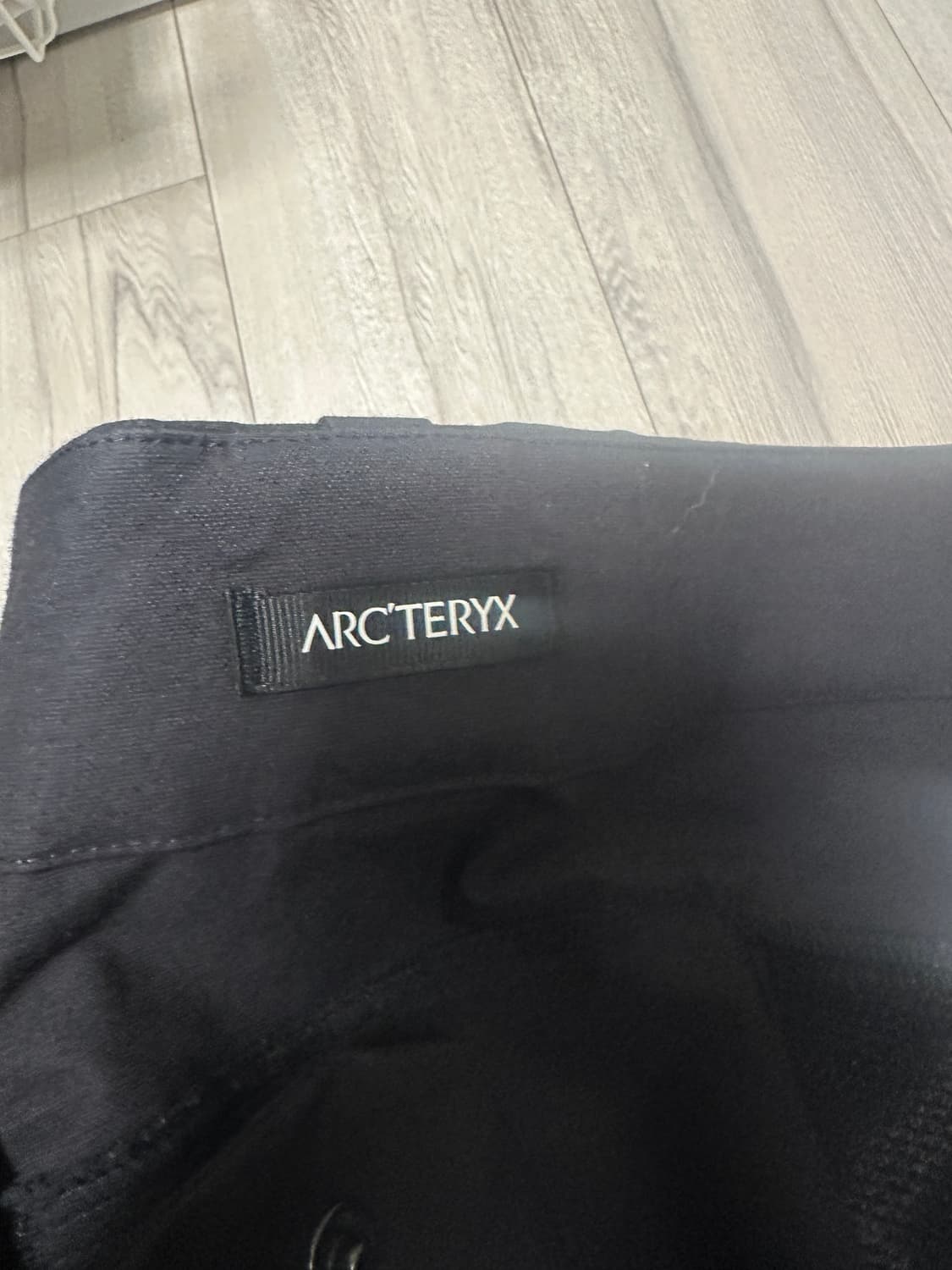 34S 아크테릭스 크로닌 코튼 팬츠 블랙 상품이미지3