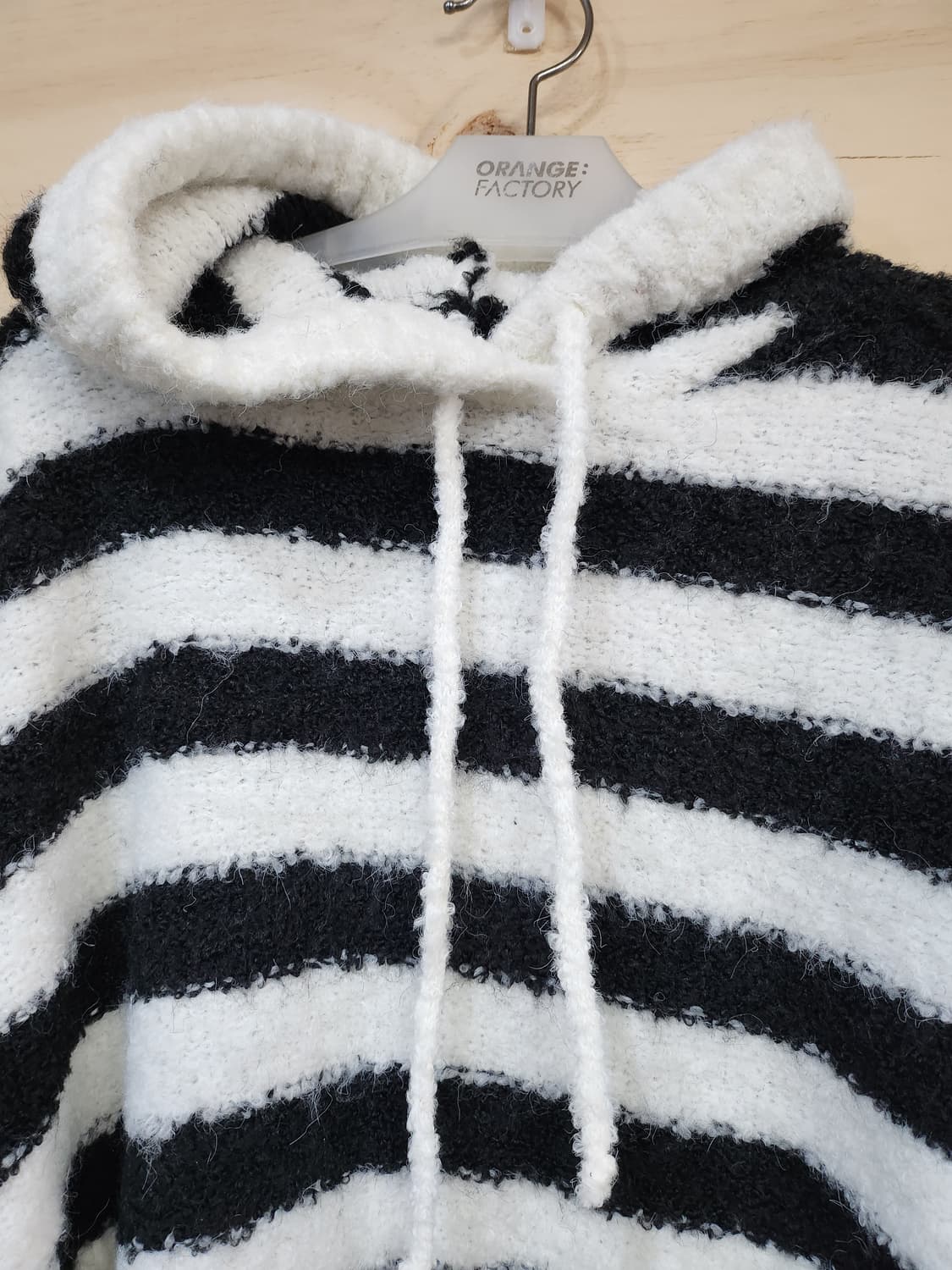 1061) 버킨 VIRKIN 오버핏 스트라이프 니트 상품이미지3