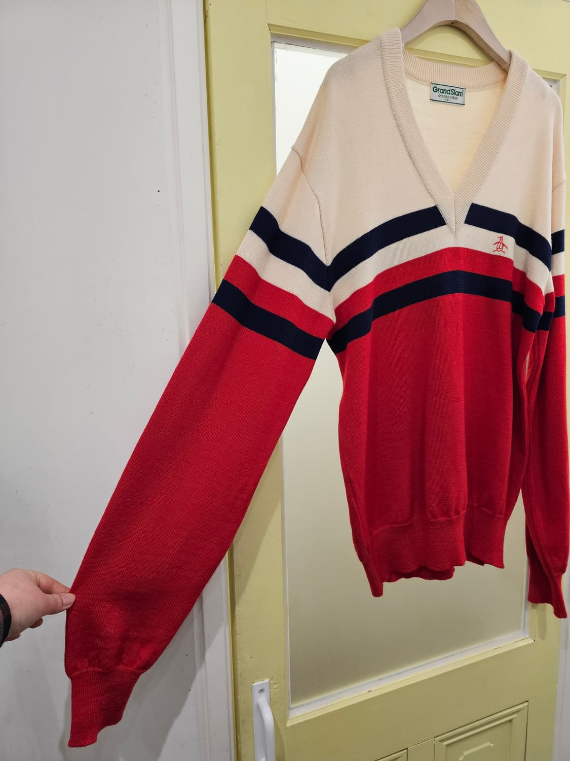 Munsingwear V넥 레드 스트라이프 니트 상품이미지3