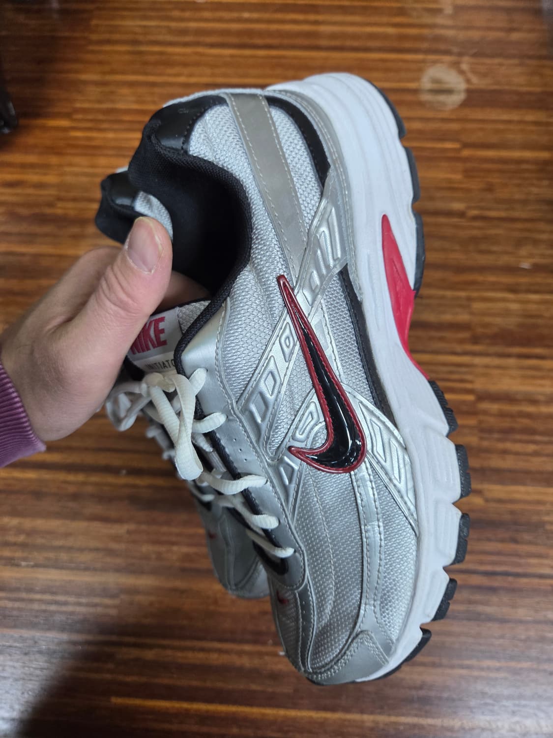 나이키 이니시에이터 실버 265 상품이미지8