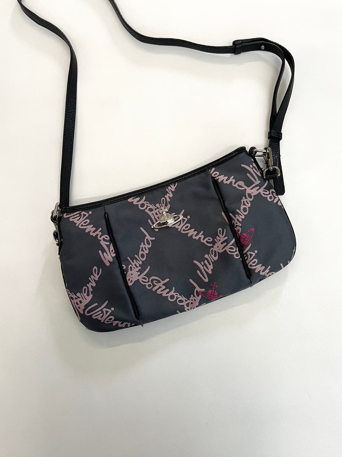 비비안웨스트우드 오알비 자가드 크로스백 상품이미지4