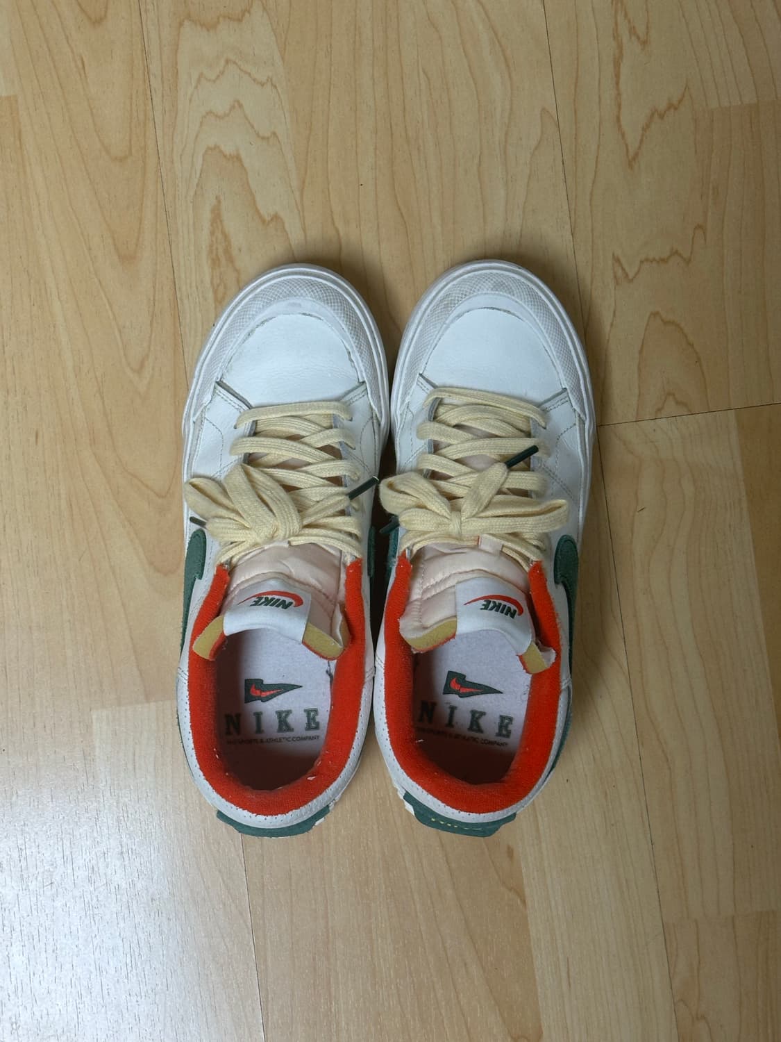 나이키 코트 레거시 235 상품이미지3