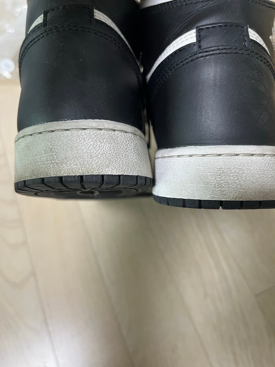 나이키 에어 조던 1 하이 범고래 상품이미지6