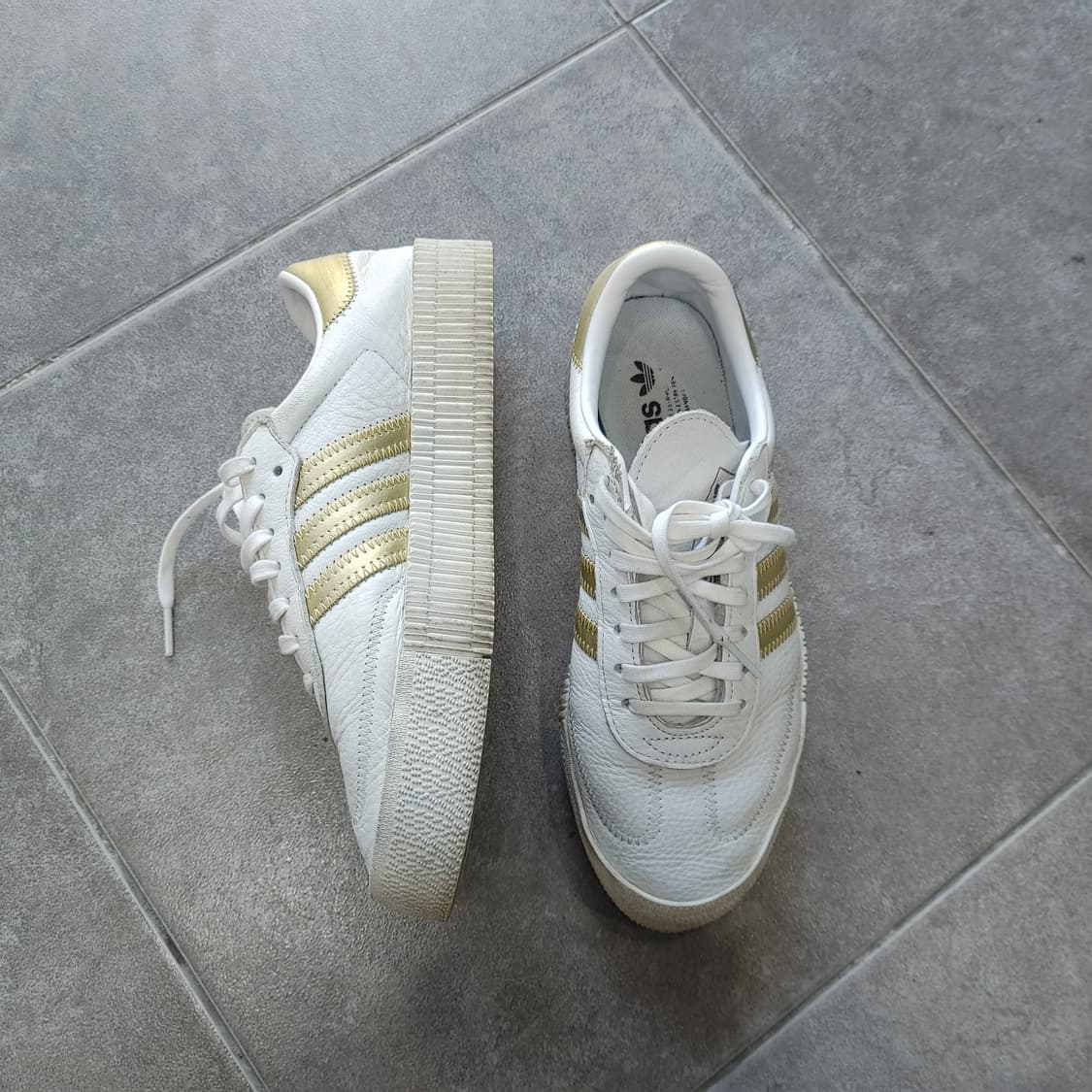 240 아디다스 삼바로즈 화이트골드 스니커즈 운동화 상품이미지1