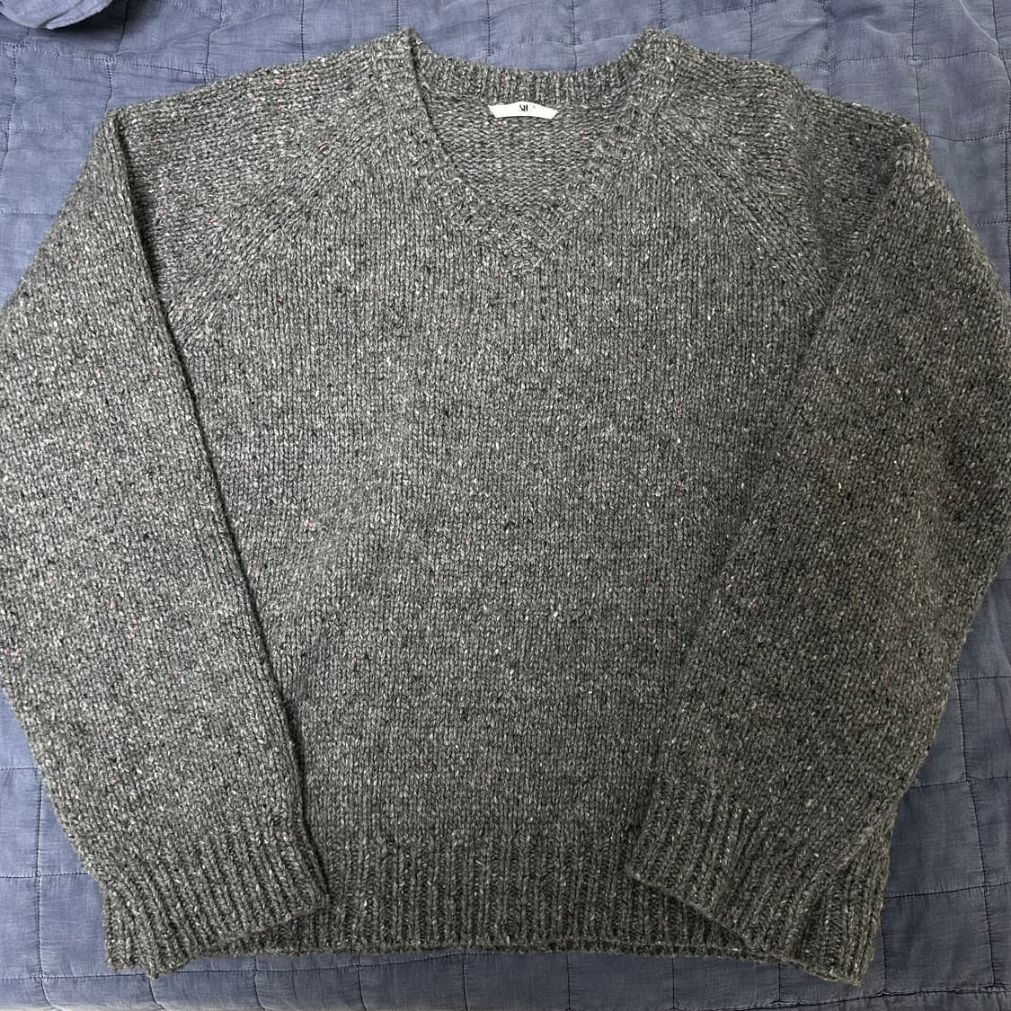 (L) stu 에스티유 슈퍼파인 울 브이넥 니트 인 그레이 상품이미지2