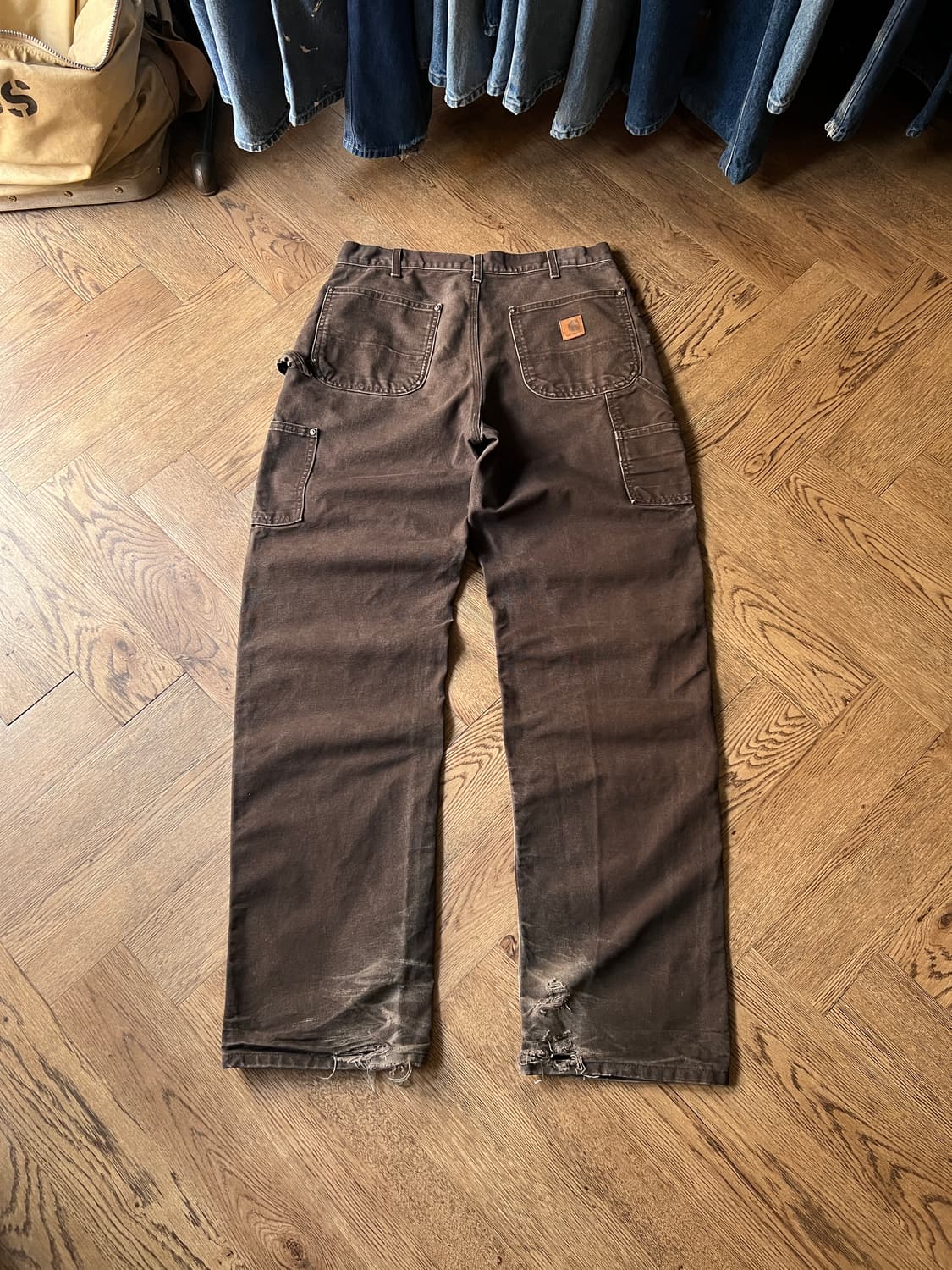 [33]칼하트 USA Made 빈티지 페이딩 다크브라운 더블니 워크 팬츠 상품이미지2