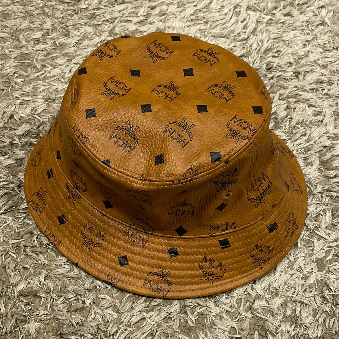 MCM 로고 버킷햇 브라운 상품이미지1