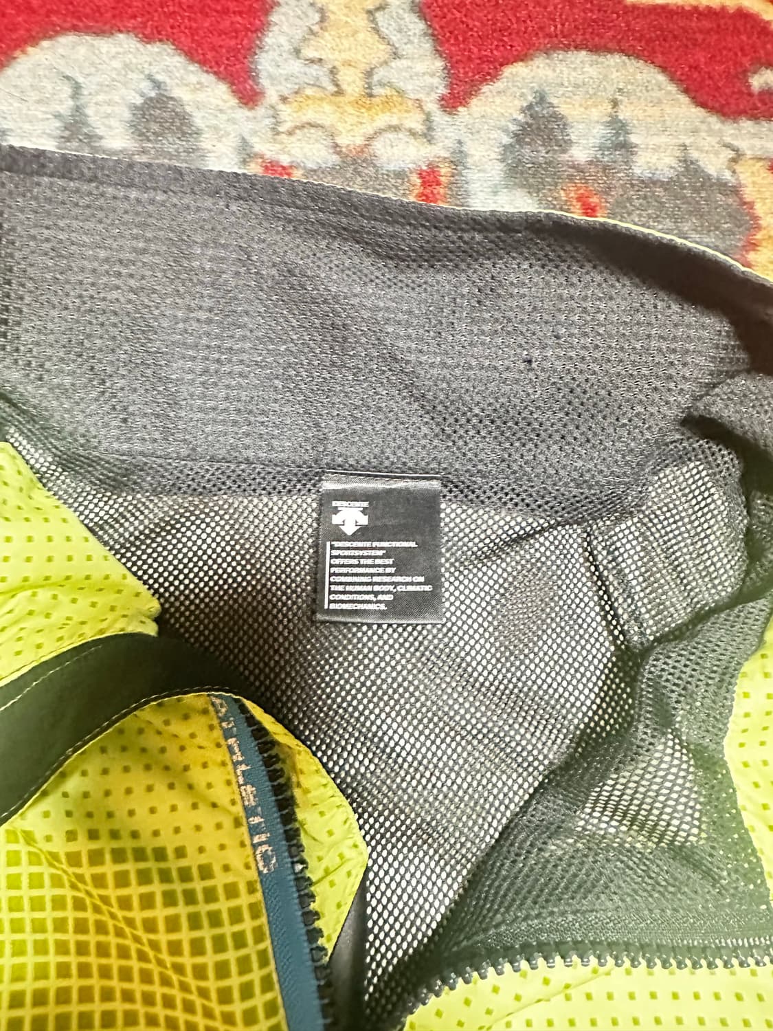 데상트 무브스포츠 바람막이 자켓 그린 M 상품이미지2