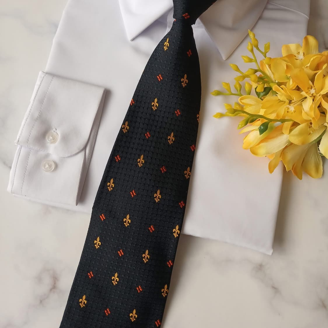 아쿠아스큐텀 실크 블랙 골드 모티브 넥타이 9.8cm A등급 A19125 상품이미지5