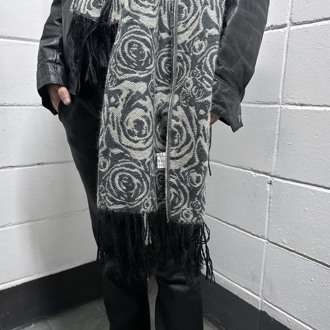 dark green rose muffler 후루츠패밀리