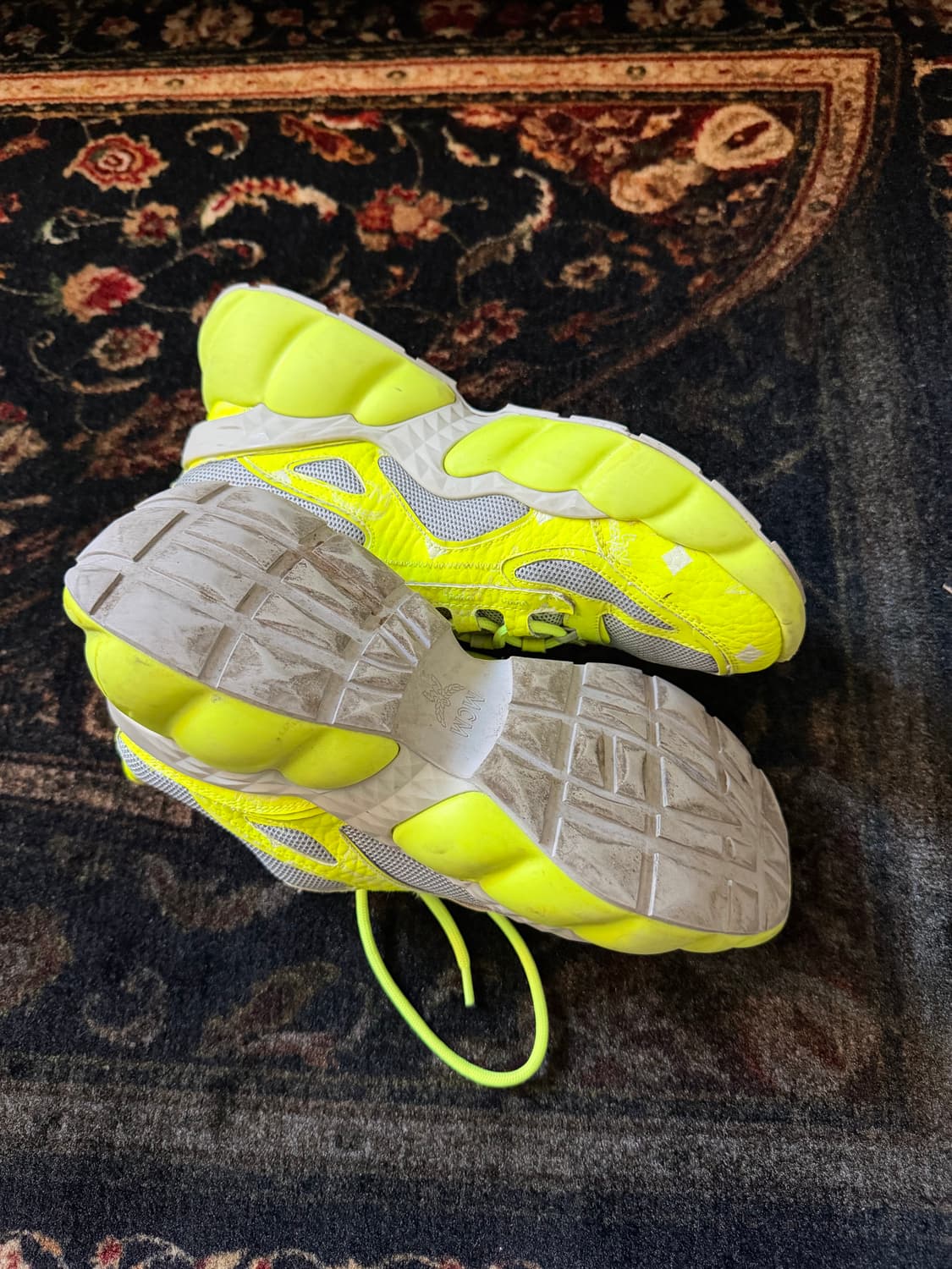 정품 mcm 스니커즈 270 상품이미지3