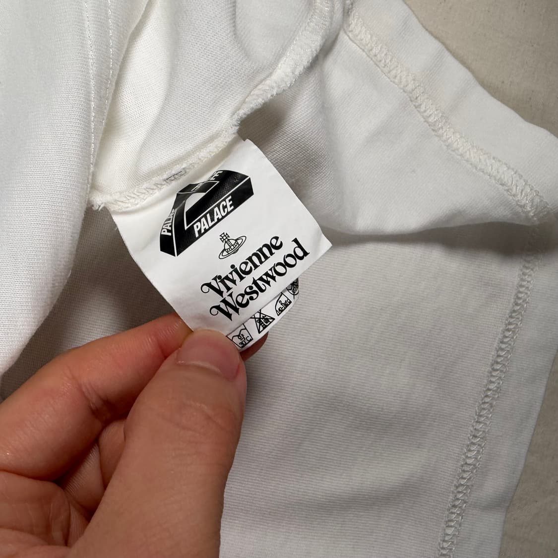 비비안 웨스트우드 팔라스 반팔 티셔츠 반팔티 상품이미지5