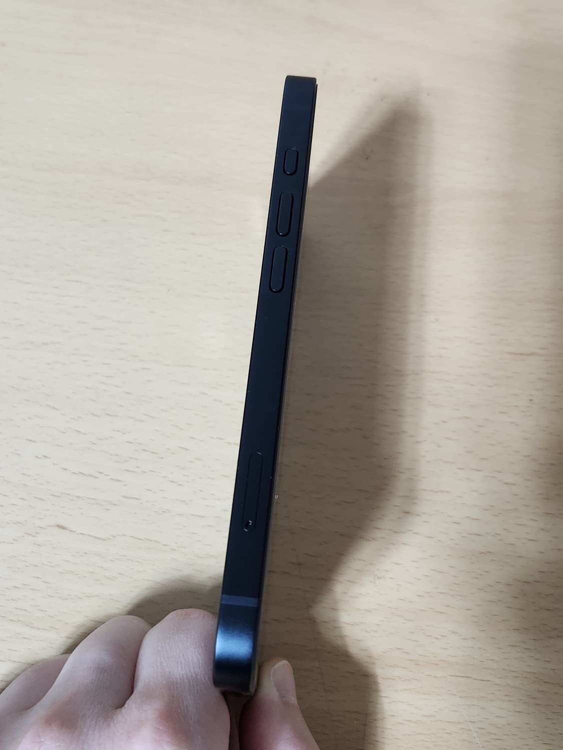 아이폰16e 128GB 상품이미지3