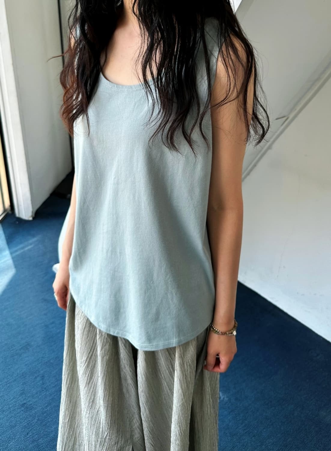 Over silhouette cotton sleeveless top 상품이미지10