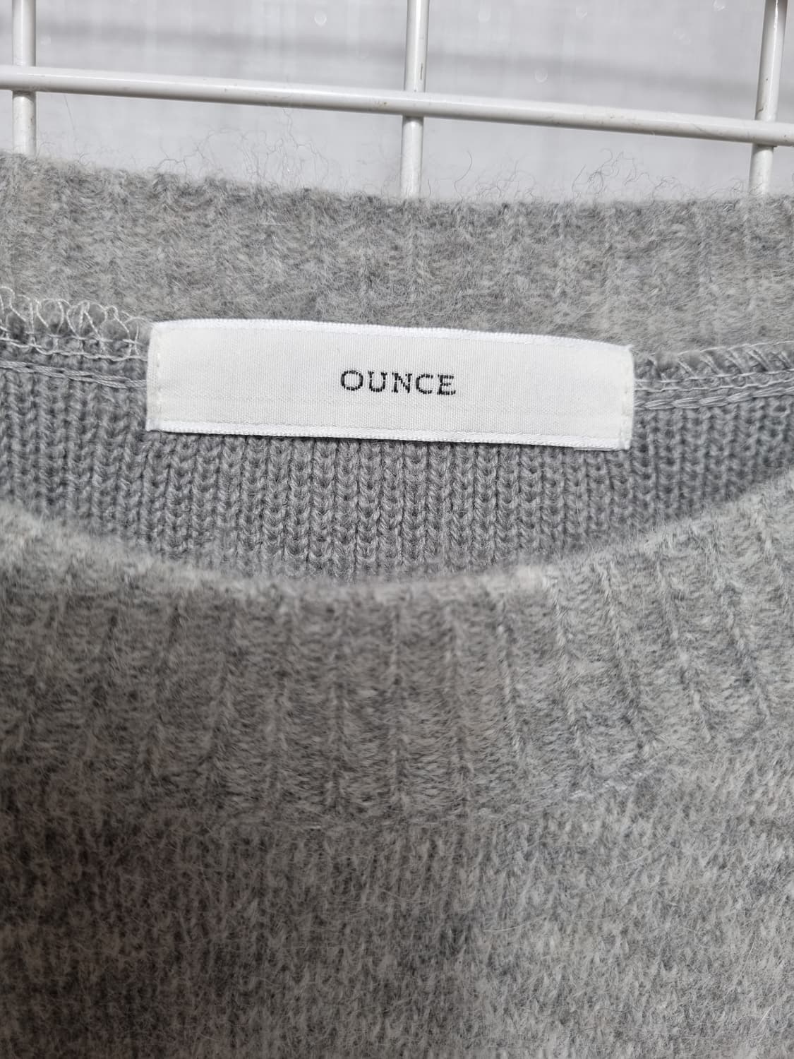 OUNCE 온스 퍼프소매 니트 상품이미지4
