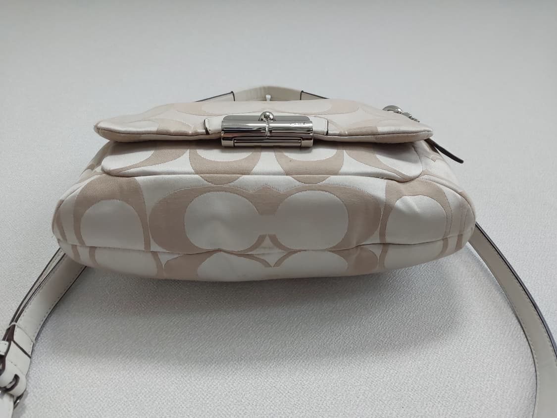 SALE🫶[정품] 코치 아이보리 투웨이백 상품이미지7