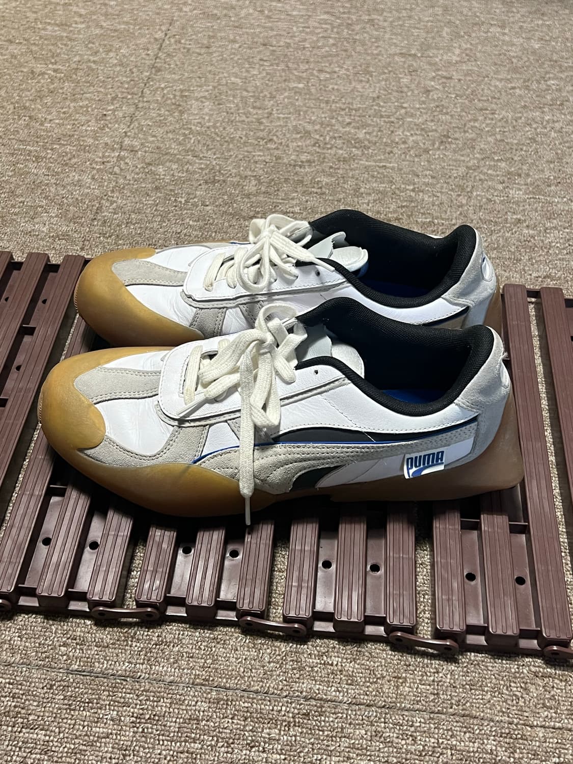 푸마 베이더런 화이트 운동화 280mm 상품이미지2