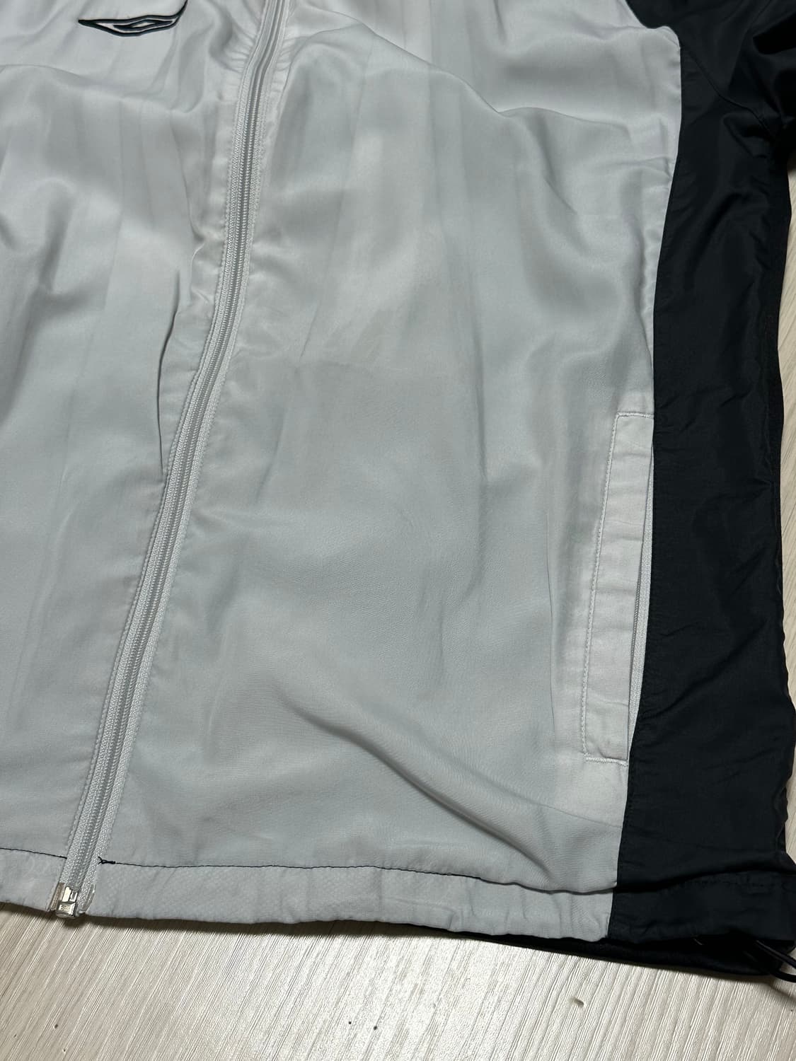 희귀) 엄브로 UMBRO 올드스쿨 사이드라인 배색 바람막이 자켓 상품이미지6