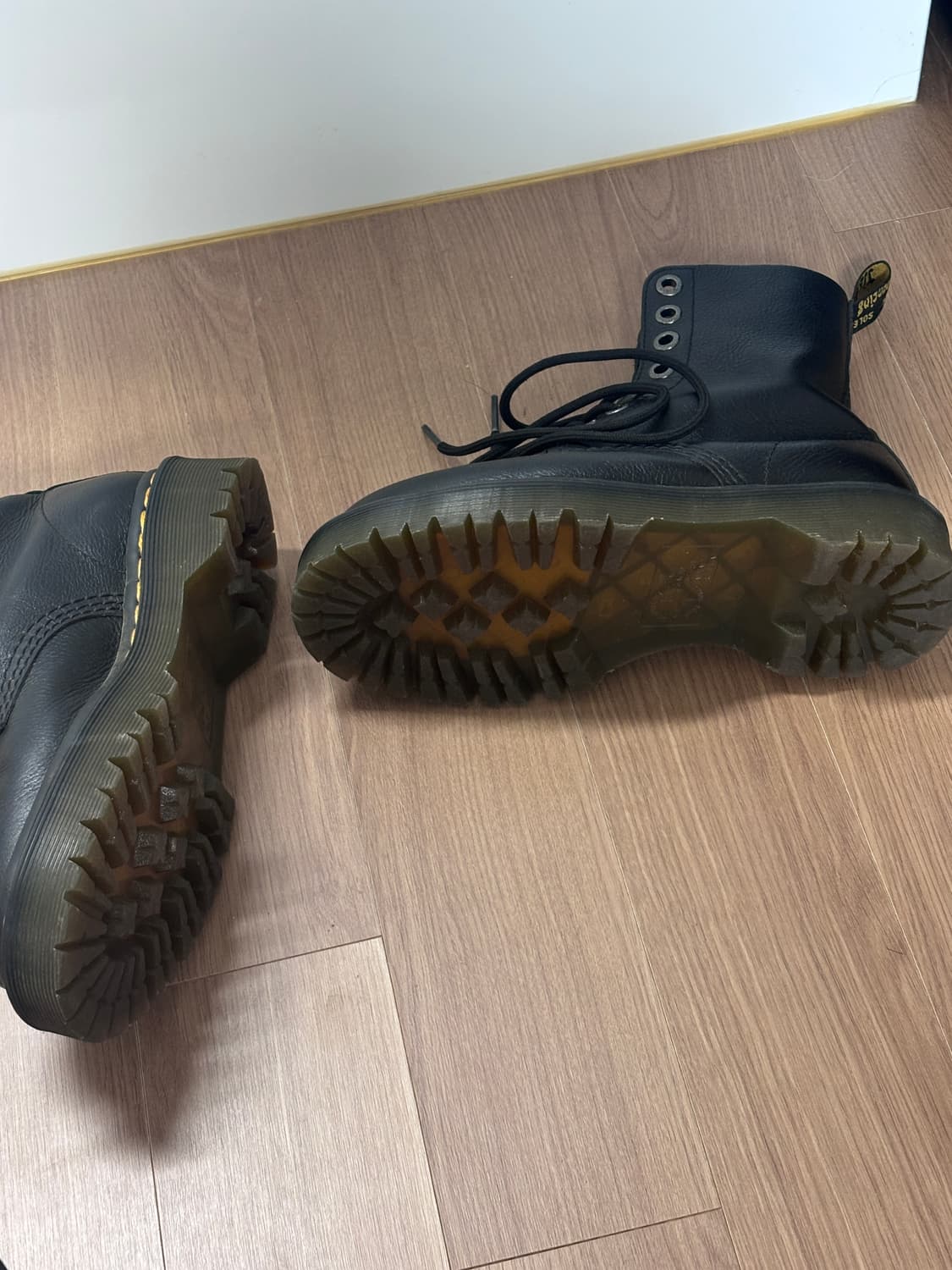 닥터마틴 파스칼 1460 230mm 상품이미지3