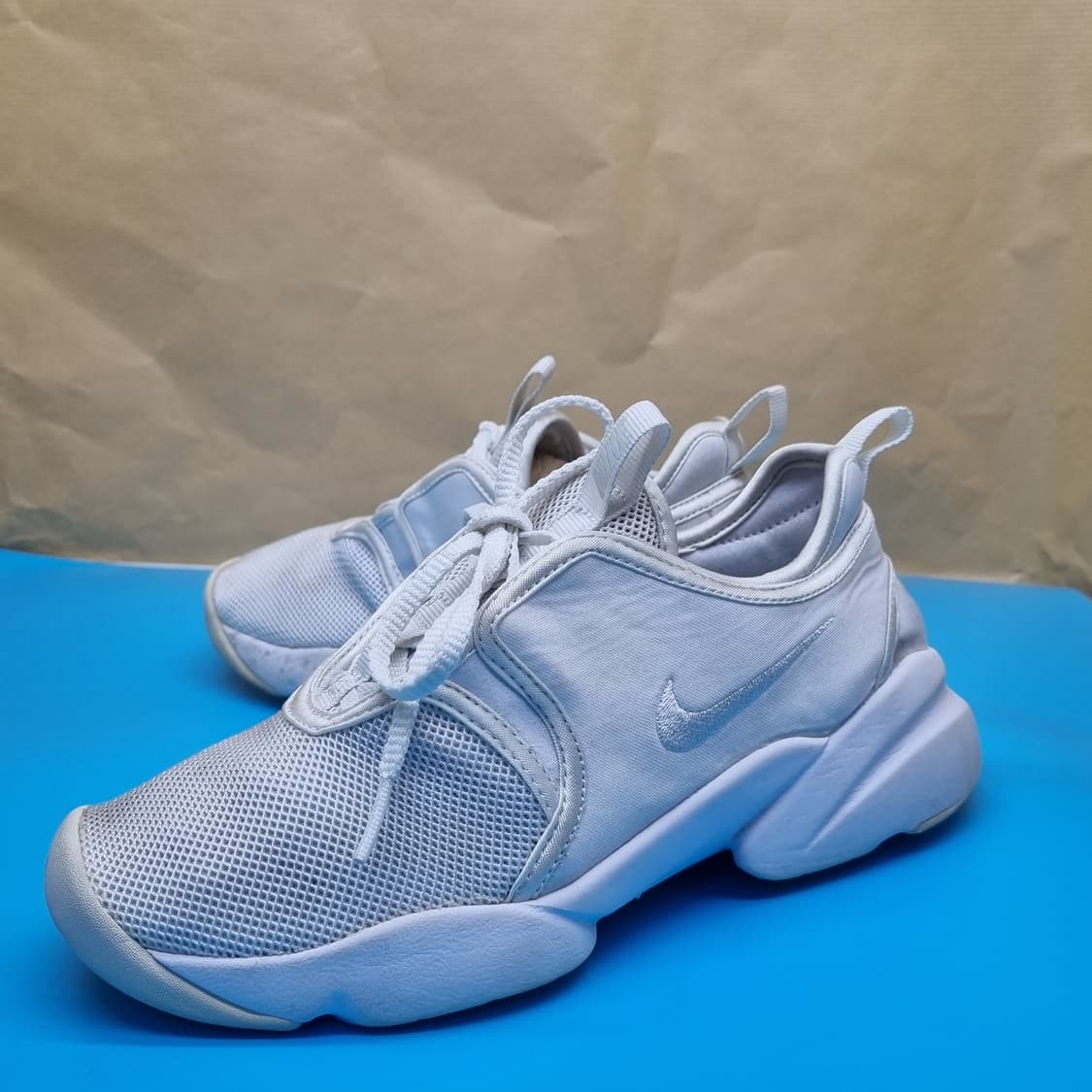 나이키 로덴 여성운동화235  상품이미지1