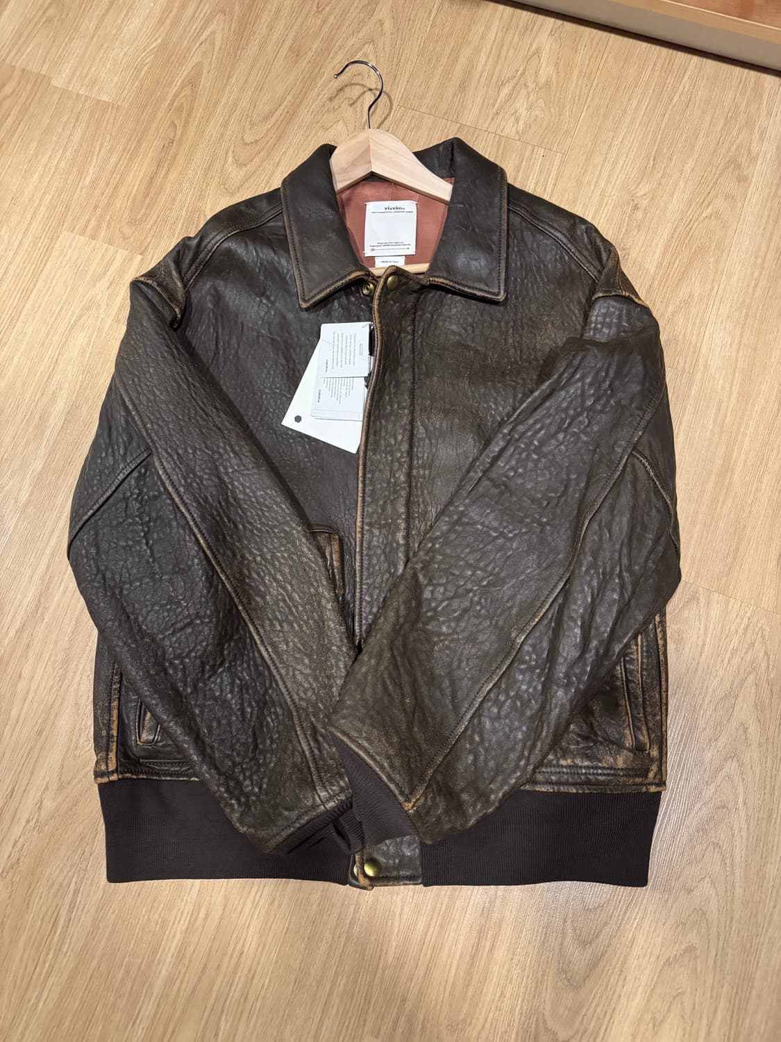 비즈빔 22fw 엘멘도프 상품이미지1