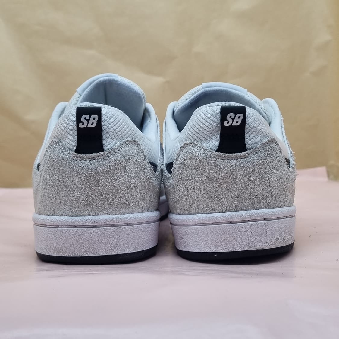 나이키 엘리웁 남성운동화 270 상품이미지4