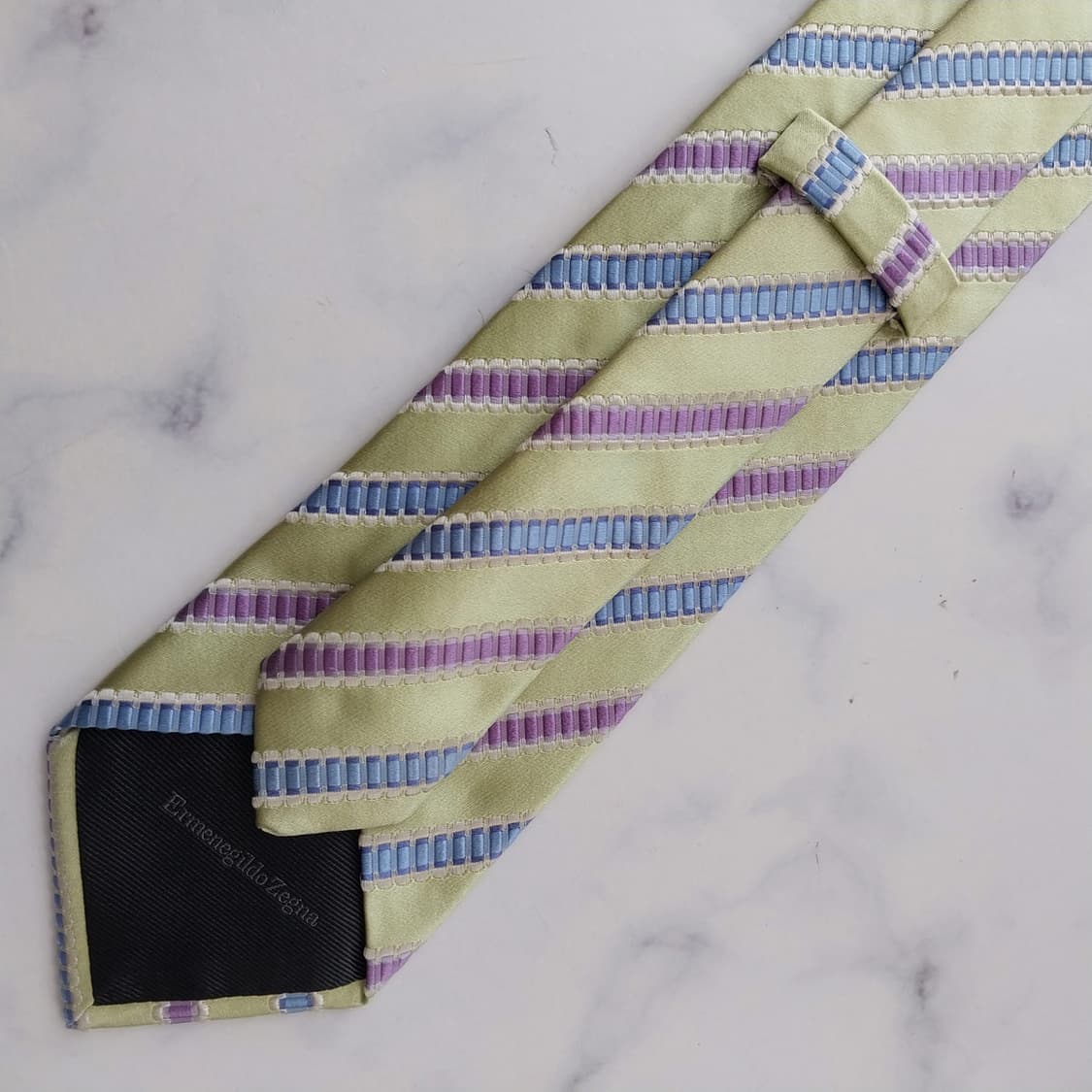 에르메네질도 제냐 라임 스트라이프 넥타이 9.1cm A+등급 K2546
 상품이미지8