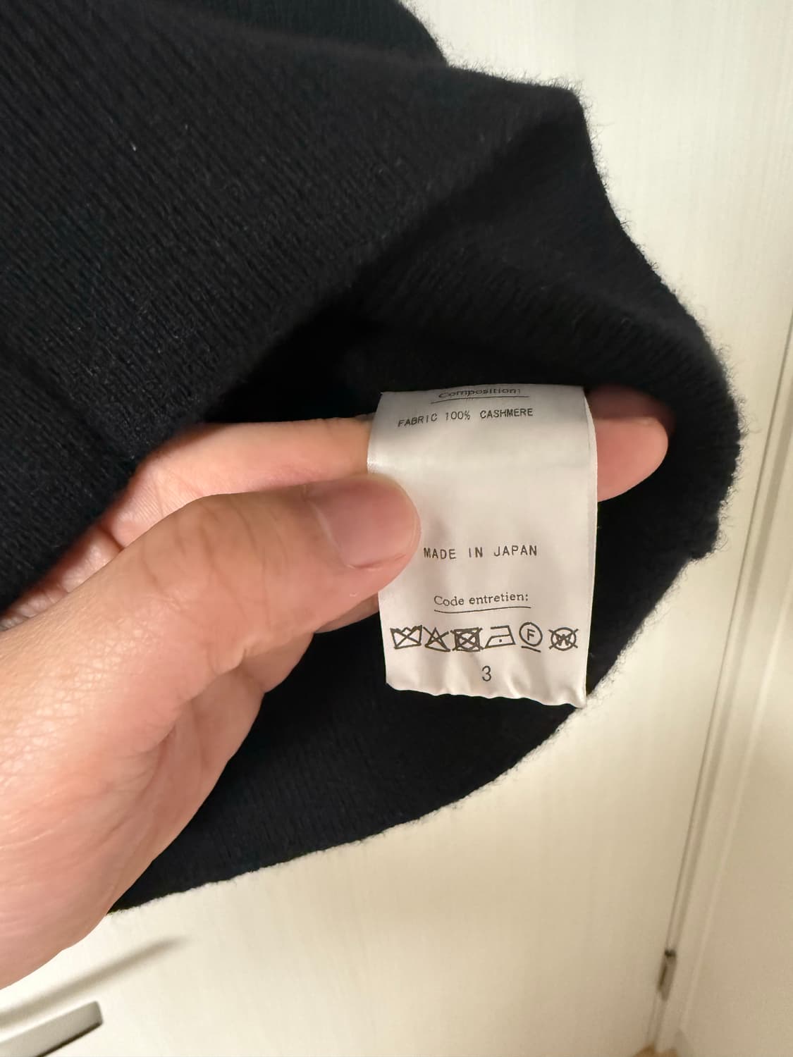 [3] 헤릴 골든캐시미어 가디건 블랙  상품이미지7