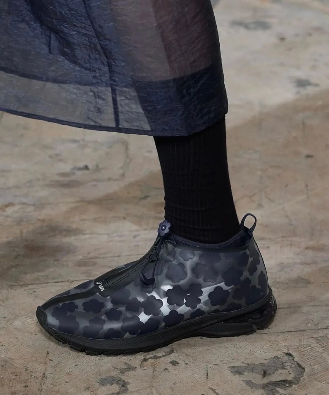 아식스 x 세실리에 반센 젤 터레인 MT 미드나잇 245 상품이미지10