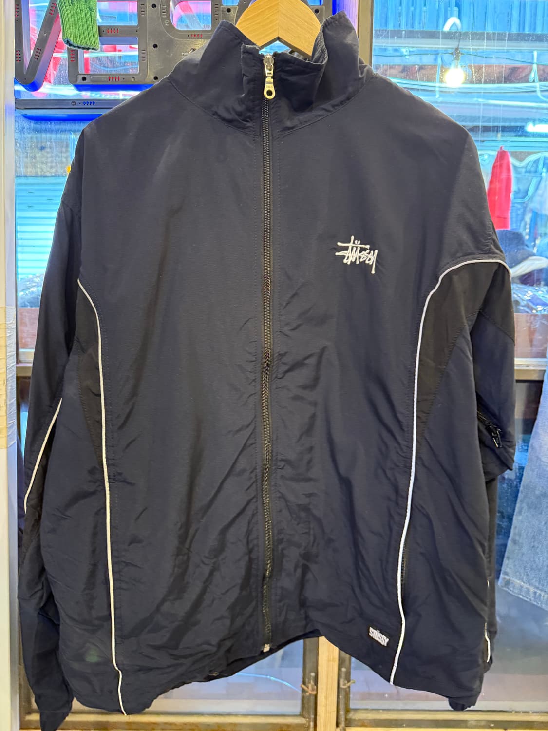스투시 기어 블랙 바람막이 상품이미지1