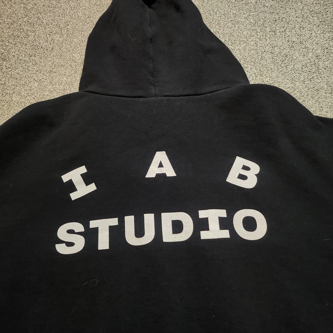 아이앱스튜디오 빅로고 후드 상품이미지2