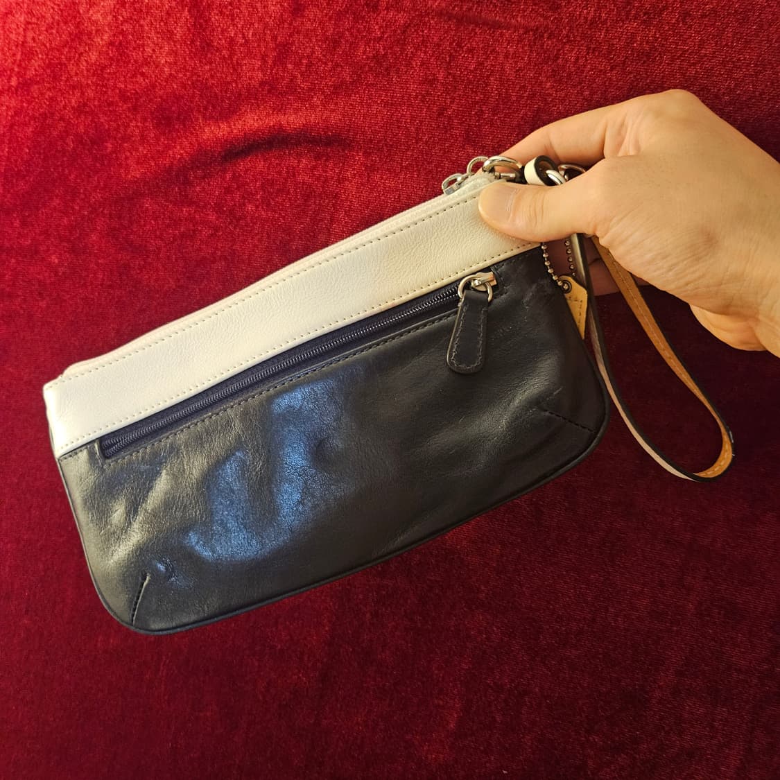 코치(COACH) 투톤 블럭 미니백 22 x 12 size 상품이미지5