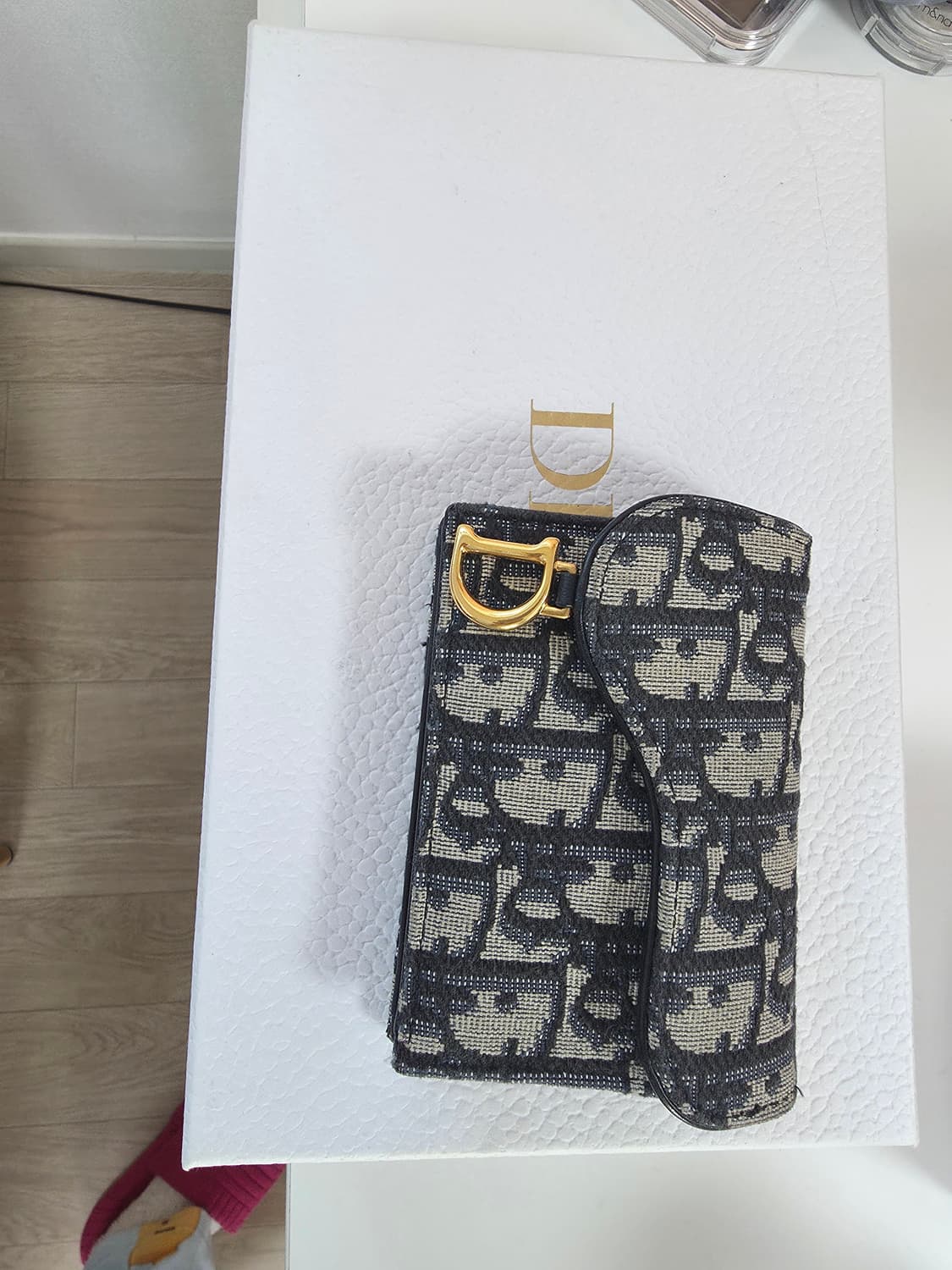 디올 새들 카드지갑 상품이미지5