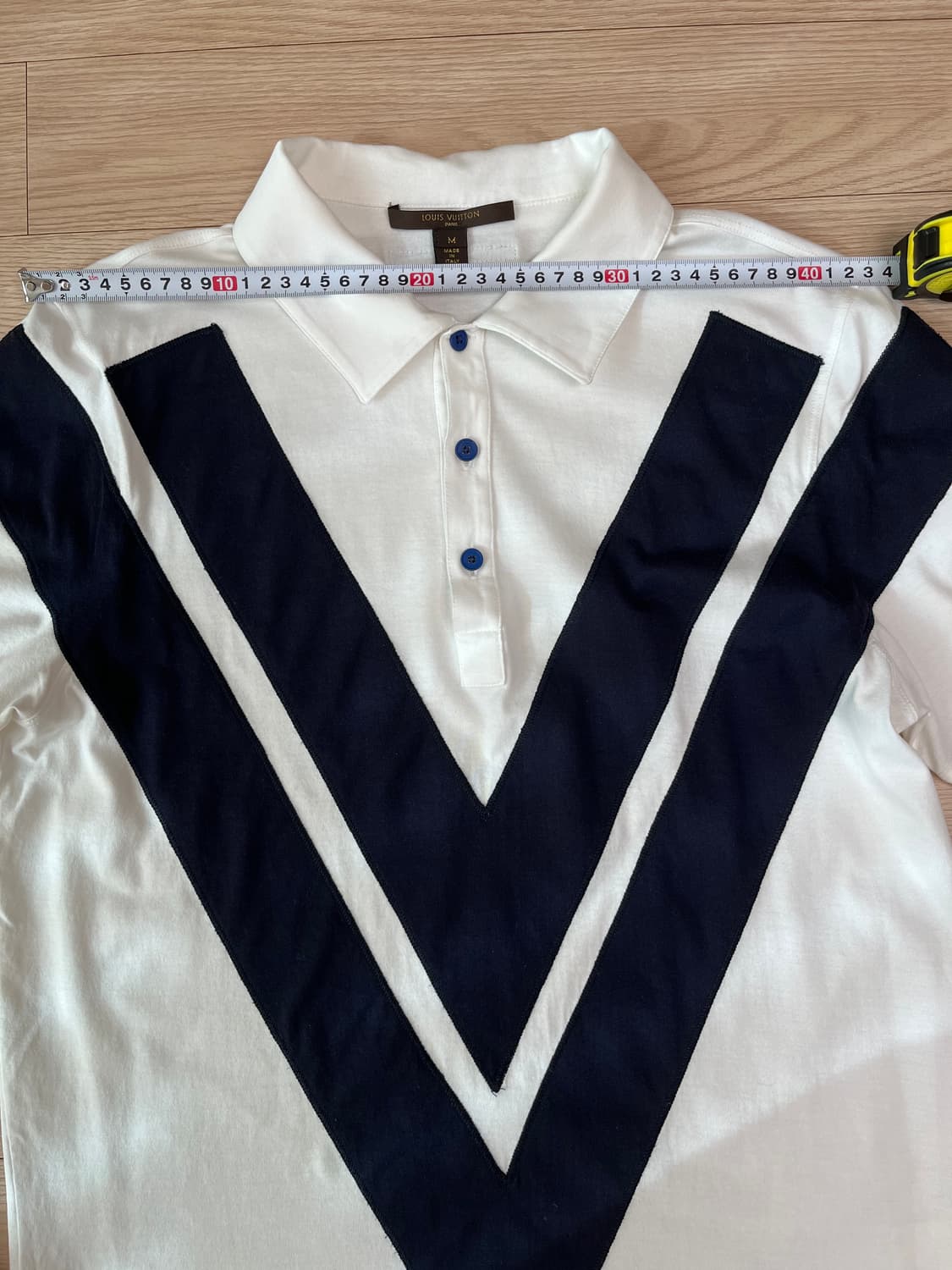 루이비통 남성 V 패턴 폴로셔츠 M 정품 상품이미지8