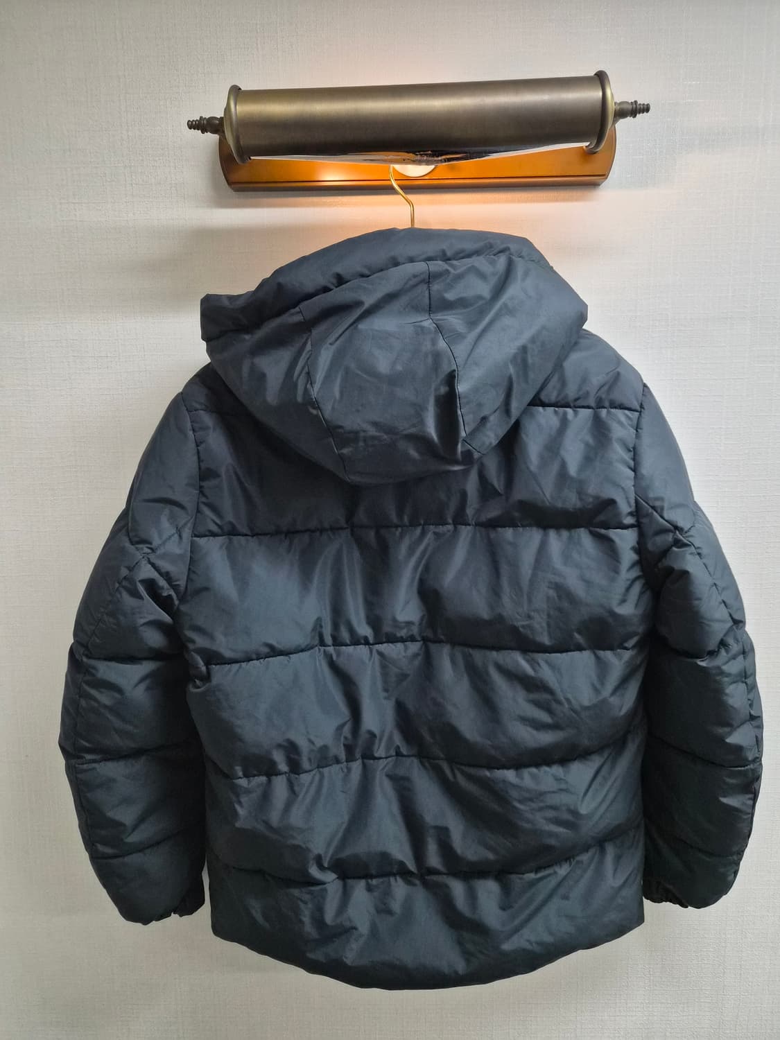 100) 몽벨 네이비 패딩 팝니다 상품이미지2