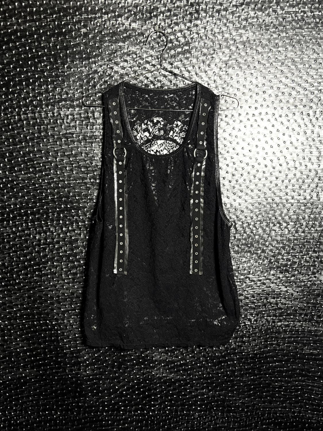 플라워 시스루 스컬 슬리브리스 상품이미지1