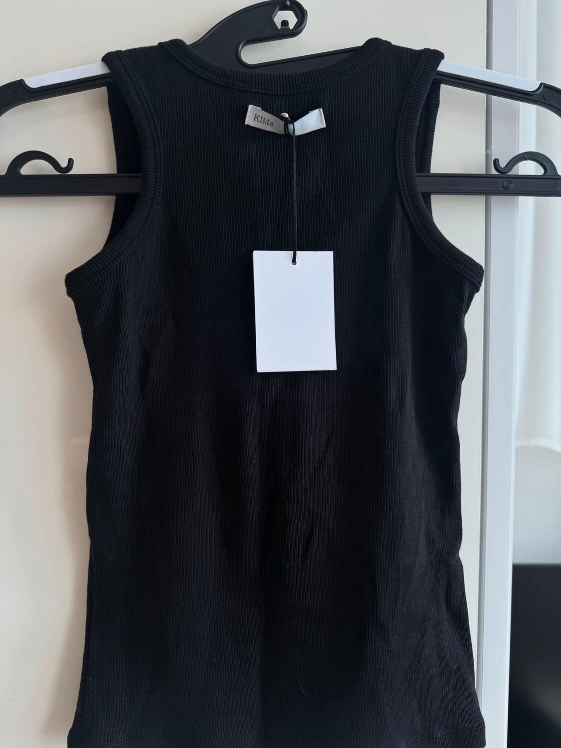 킴서울 111 semi crop tank 블랙 상품이미지3